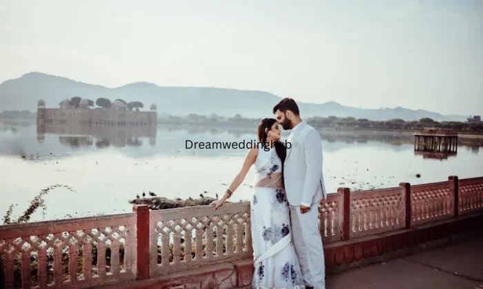 ROYAL COLOUR LAB  STUDIO